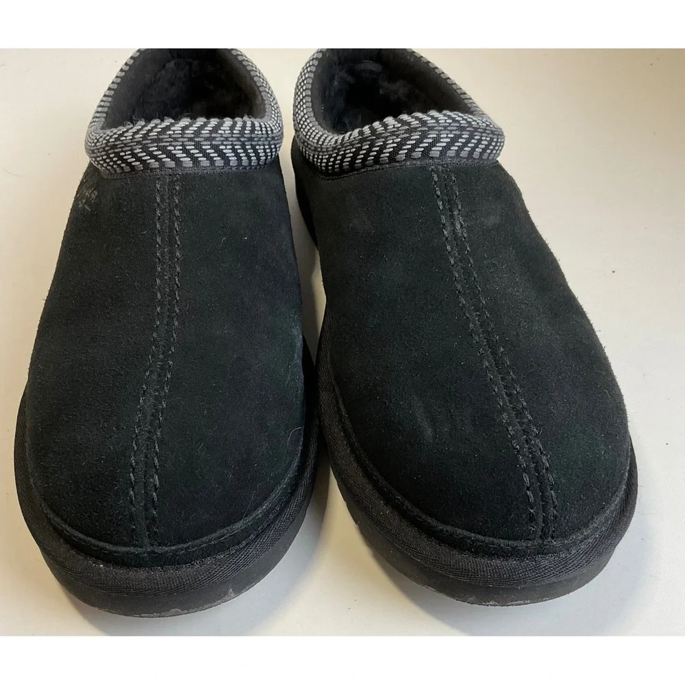 Koolaburra by UGG Tipton Mens Black Suede Faux Fur Lined Slippers Size 10